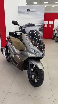 HONDA PCX DLX 